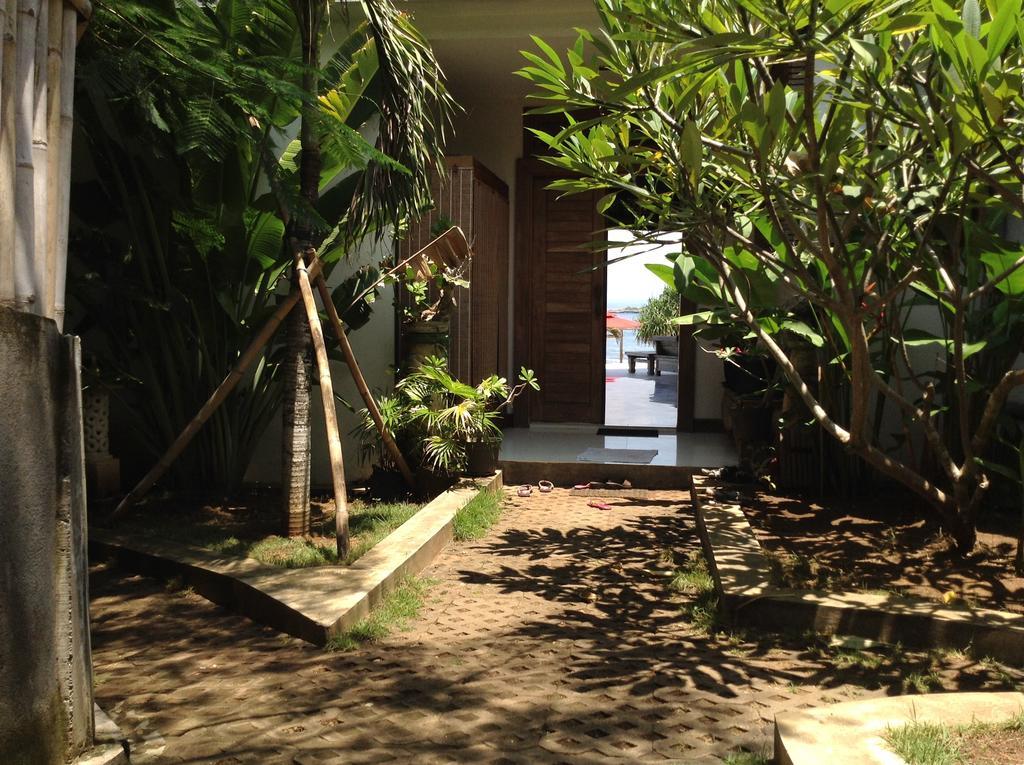 Hotel Jennys Place Lembongan Zewnętrze zdjęcie